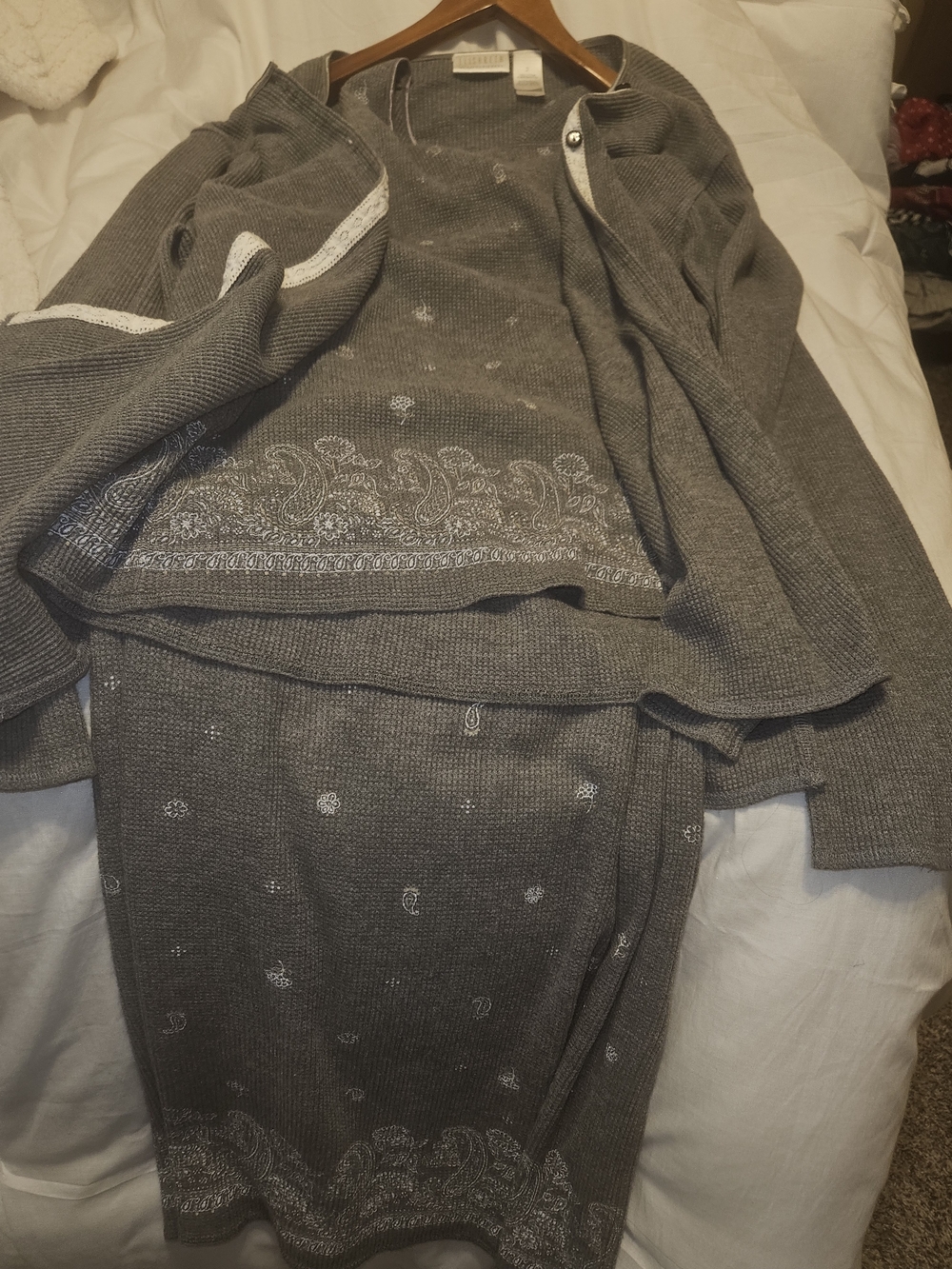Liz Claiborne Gray Knit Cardigan and Skirt Set with White Embroidered Paisley